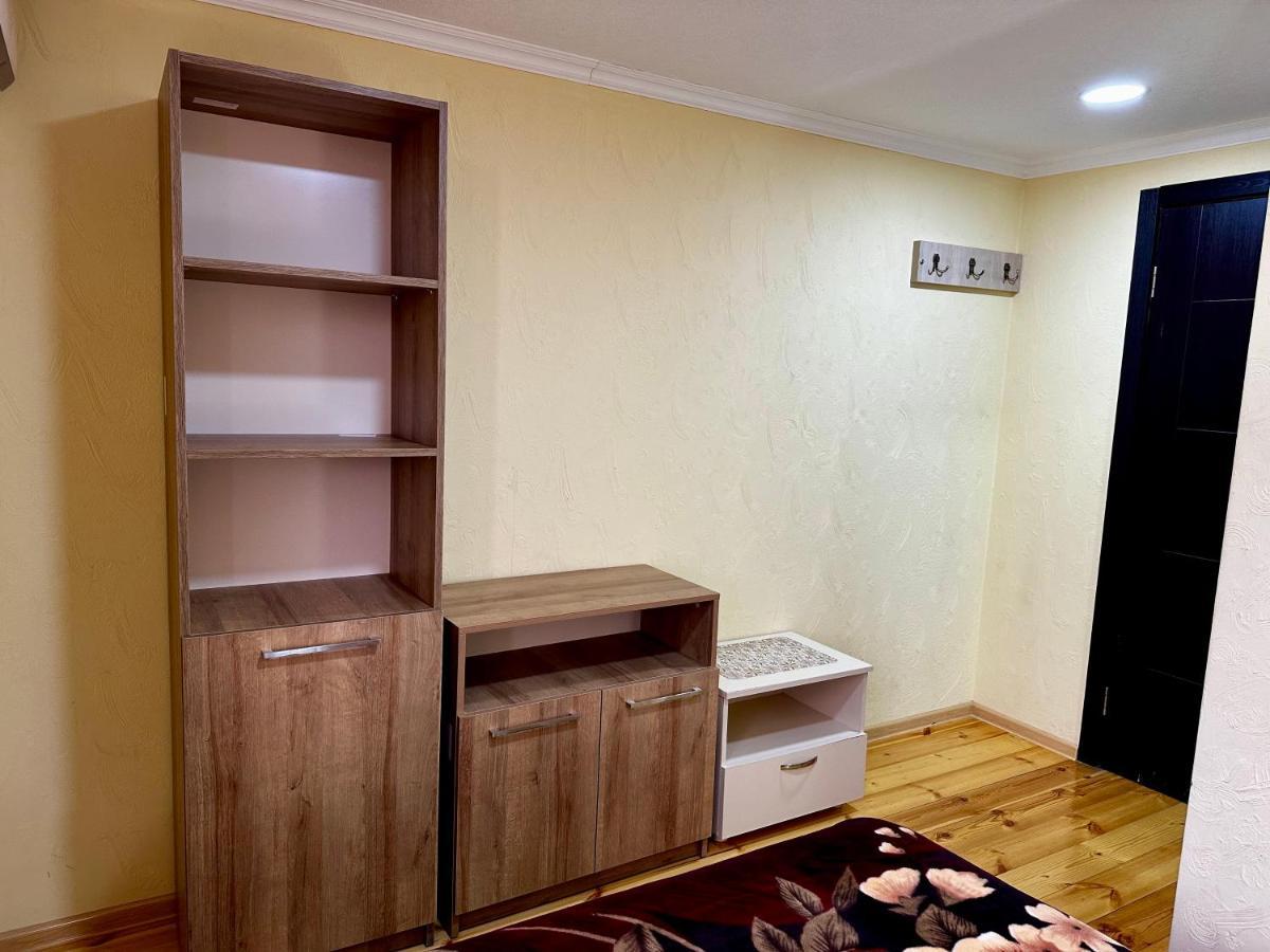 Hotel 9Th Sky Kutaisi Zewnętrze zdjęcie