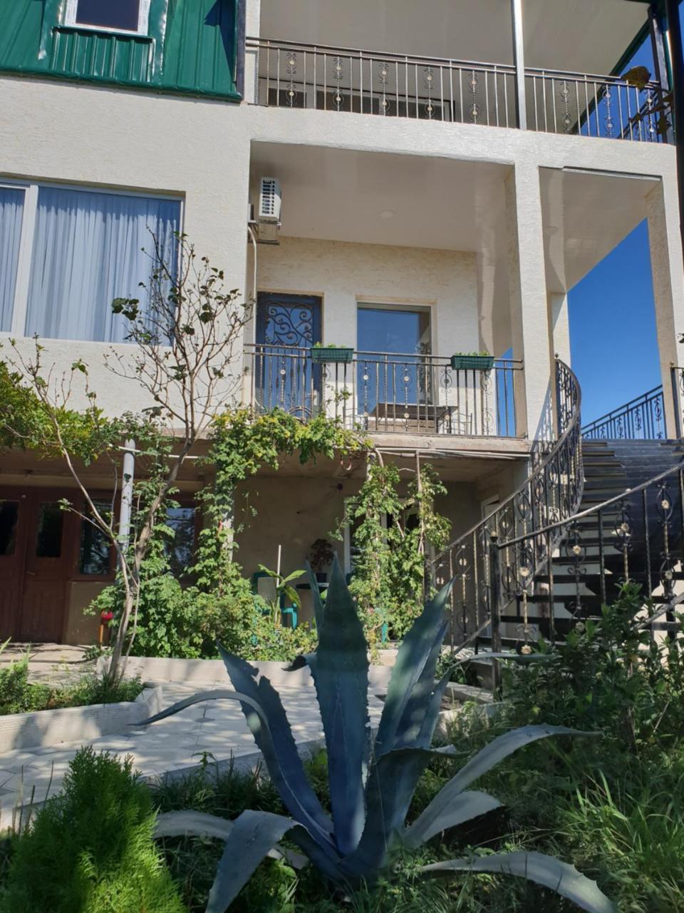 Hotel 9Th Sky Kutaisi Zewnętrze zdjęcie